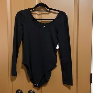 GAP Long Sleeve Bodysuit